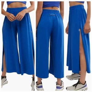 Free People FP Movement Women's Hot Shot Slit Wide Leg Pants Sz XL Blue Pants